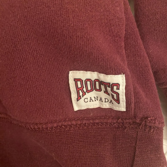 burgundy roots sweater - Picture 3 of 3